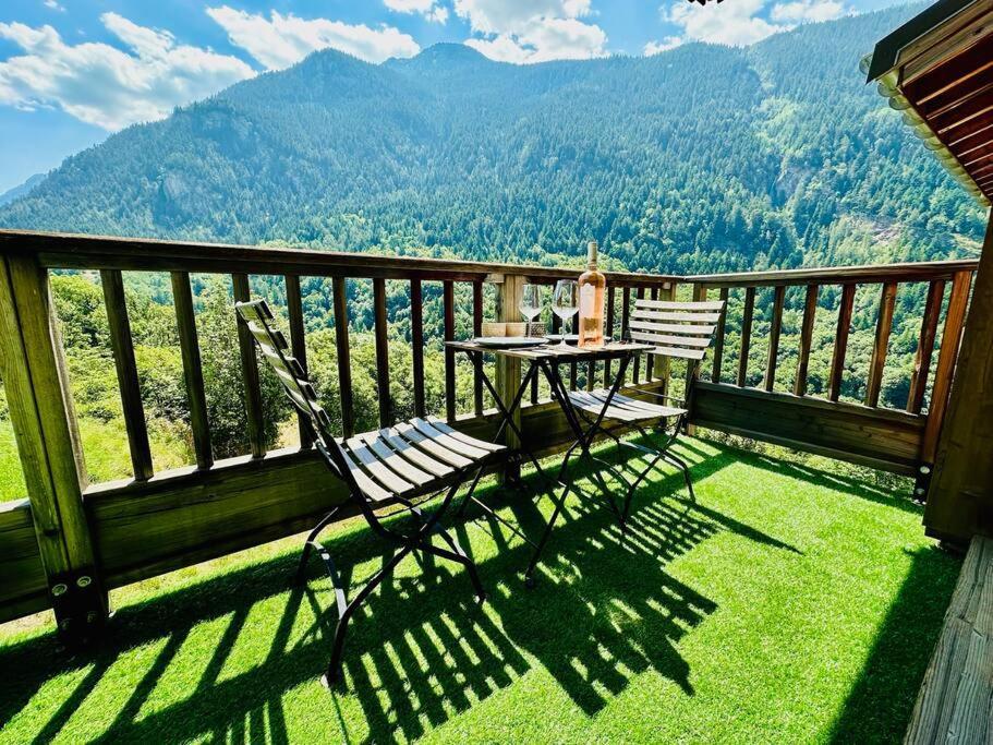 Les 3 Vallees, Montagnard Avec Et Piscine * Orelle