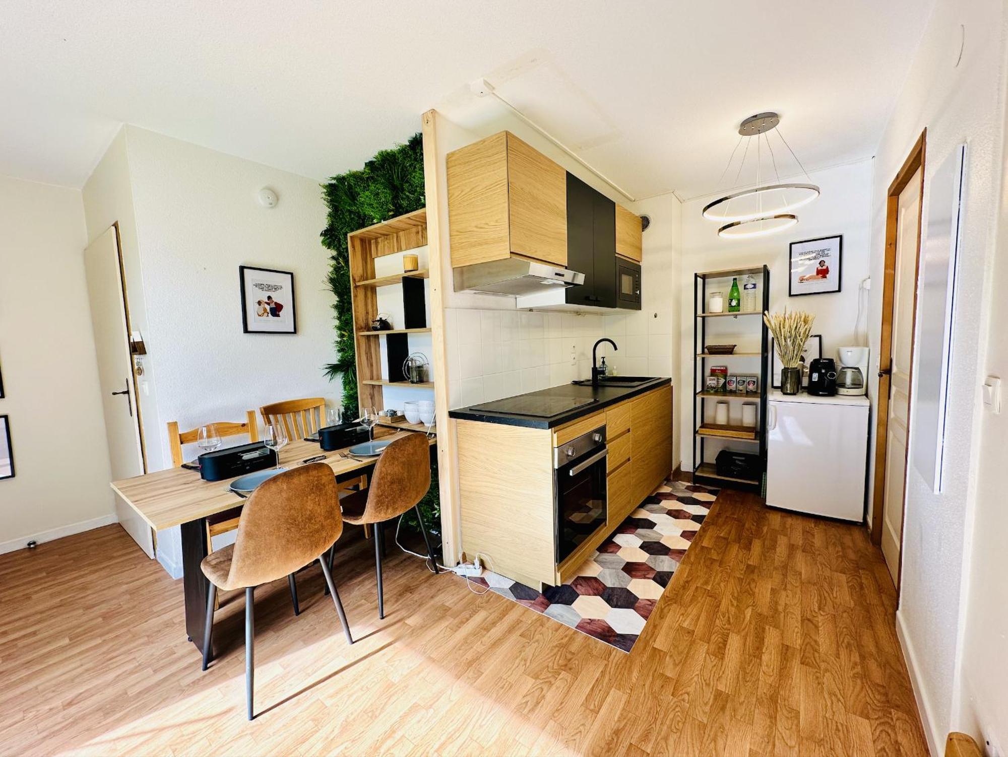 Apartamento Les 3 Vallees, Montagnard Avec Et Piscine Orelle